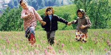 ദി കളര്‍ ഓഫ് പാരഡൈസ് ; അന്ധതയുടെ ഇരുളും വെളിച്ചവും