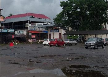 പഞ്ചായത്ത് ബസ് സ്റ്റാൻഡ് തകർച്ചയുടെ വക്കിൽ
